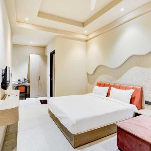 Hotel O RV Hotel