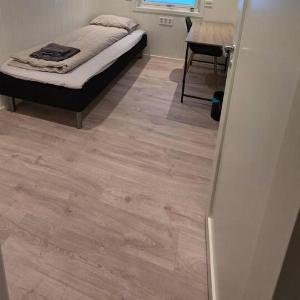 Arctic Nine - Room nr 2 - Central room on the island