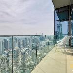 Spectacular Marina Views Luxurious Two Bedroom Dubai 