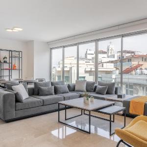 Beautiful 2 BR APT in Mar Mikhael