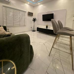 CORAL - 1 Bedroom Maisonette