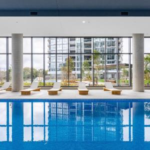 Bright Woden Stay Near Hospital CIT Shops