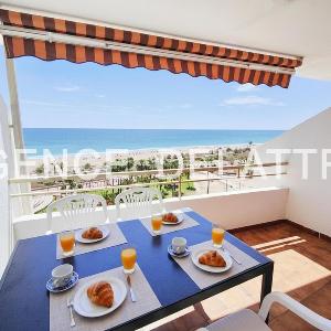 Apartamento frente al mar con piscina y parking - ES-389-41