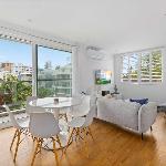 Sunny Manly Apartment Steps from Beach & Cafes