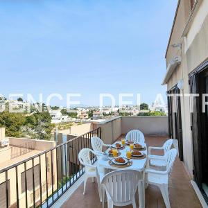 Apartamento 2 dormitorios con aire acondicionado parking cerca de playas - ES-389-17