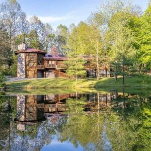 Nature Spa House | •Pool •Hot Tub •Sauna •Pvt Lake