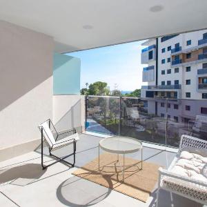Modern Luxury Sea View Terrace Heated Pool Gym