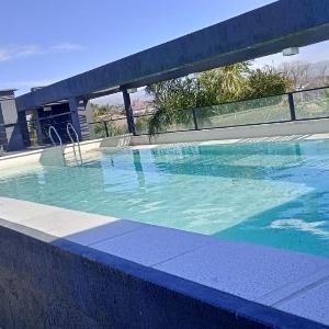 Dpto Premium Costanera cochera y patio privado