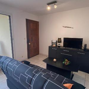 Appartement 2 Pièces Climatisé Proche Plage - FR-1-765-35
