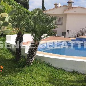 Villa en Peñiscola con 4 habitaciones y piscina privada - ES-389-36