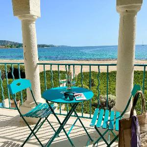 Appartement spacieux avec balcon et accès plage à Port Grimaud - FR-1-868-12