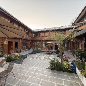 Lijiang Sanlitian Chinese-Style Inn