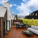 CedarStay Intimate spa hideaway CBD Luxury Villa Queenstown 
