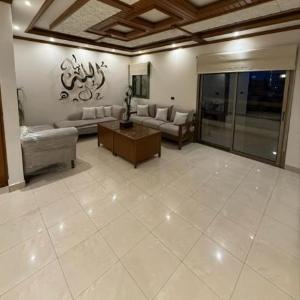 Bright Sea-View Stay in Ain El Mreisseh