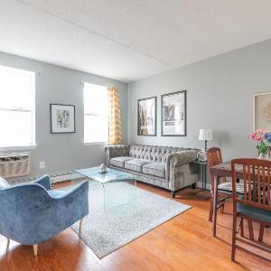 Stunning 3 Bed Fully Furnished Apt