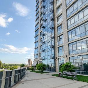 ВВВ! 2-5 Novopecherski Lypky Verkhogliad 19b Kyiv centre panoramic city view 15 kW backup power Petrovdom Apartment