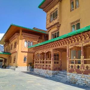 Tshang Tshang Villa