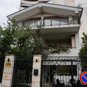 The Doctor's Villa