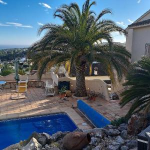 Beautiful villa with private pool and seaview