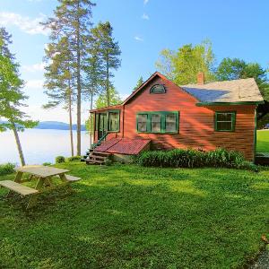 Quanahawasset on Damariscotta Lake