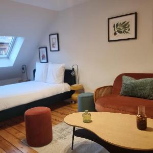 Le Bois Bleu 3rd Floor Elegance & Comfort in the Heart of Honfleur