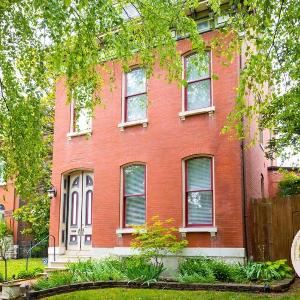 Gorgeous Benton Park Manor ABODEbucks