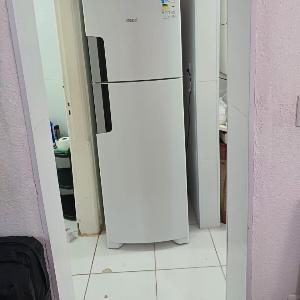 Comforto e localização no Boqueirão Praia Grande