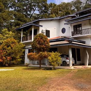 Leafy Haven Villa