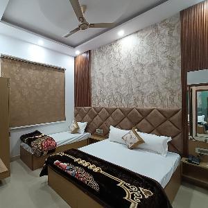HOTEL UNIQUE KOMFORT - 3 mins walk from golden temple