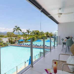 54 Pool Resort Port Douglas