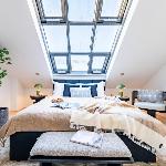 Prague Days - Three Bedroom Apartment with Terrace and AC Prague 