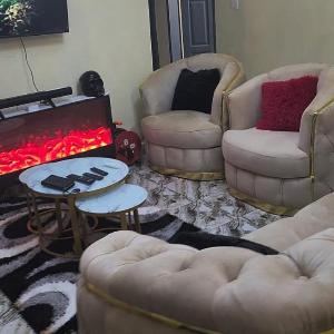 Khalifa empire guest house Mbalgong 2