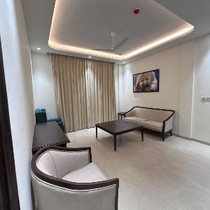Hotel Grand Triveni