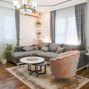 Montana Apartment Tivat 7-Minute Walk to the Sea