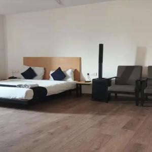 FabHotel The Perfect