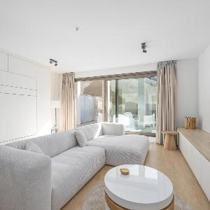 Omnia 7 - 0103 + park. 5