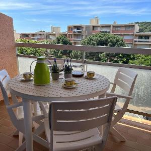 BO240-A21 Appartement 2 PIECES 4 couchages BORMES LES MIMOSAS