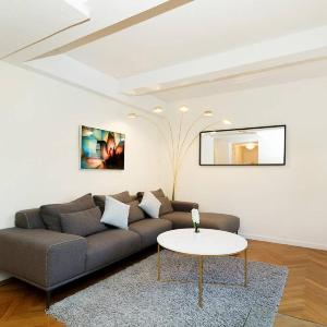 Time Square Vicinity- Luxury 2BR 2BA NYC Apt