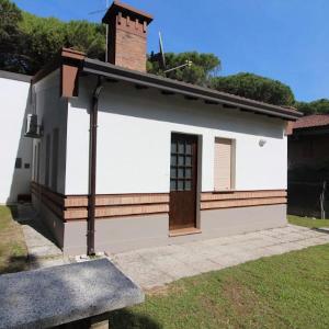 Cozy villa close to the beach