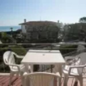 M087 - Marcelli trilocale con terrazzo al residence Mareverde