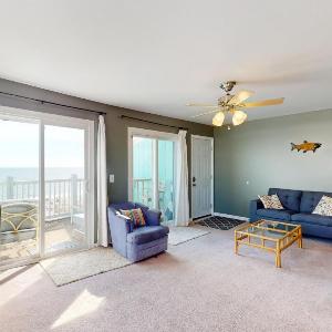 CB79 Carolina Beachfront Beauty