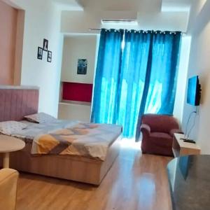 The Forest Stay - Studio Apartment in Noida Extn