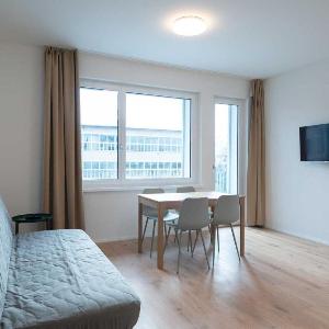 ZH Gold 1 - HITrental Apartment
