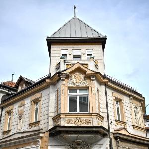 Heritage Apartment in Heart of Old Town - Free Parking