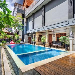 Collection O Dukuh Segara Guest House