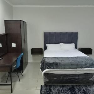 UNICITI 121 WESTSTREET