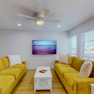 317-A - Madeira Beach Yacht Club