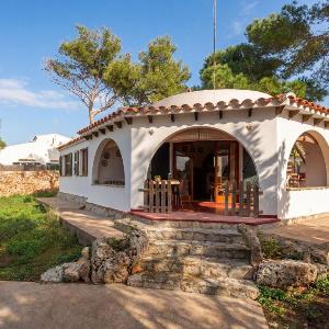 Pons Bosch 2 bedroom house Cala Blanca