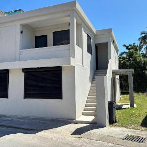 Downtown 1 or 2 Bedroom Stay - Walk to Ferry