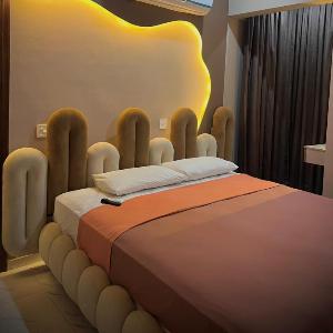 1 Bed apt At Nishat commercial DHA phase 6